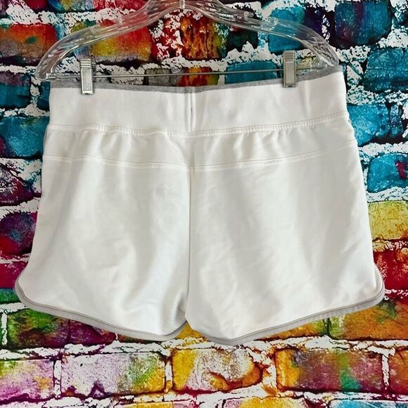 Puma Drywall Dry Cell Shorts White Gray Size Large Sweat Shorts - Picture 2 of 7